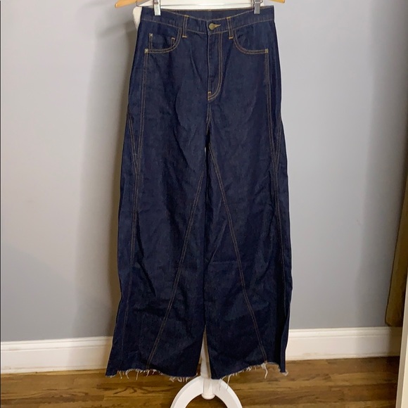 BDG EXTRA Wide Leg Dark Denim High Waist Jean - Picture 5 of 8